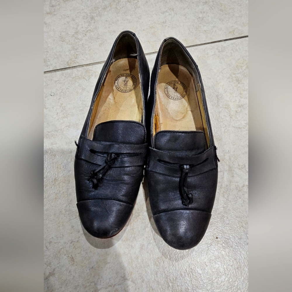 Sutro Black Leather Loafers